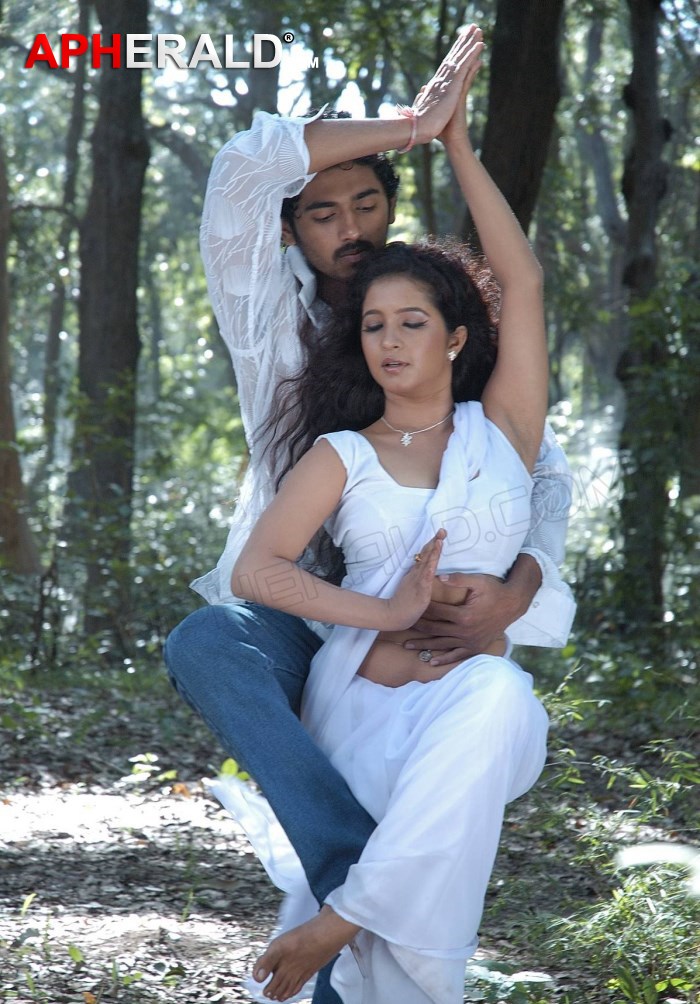 Mamatha Darling Movie Photos