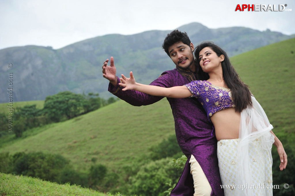 Manasunu Maya Seyake New Stills