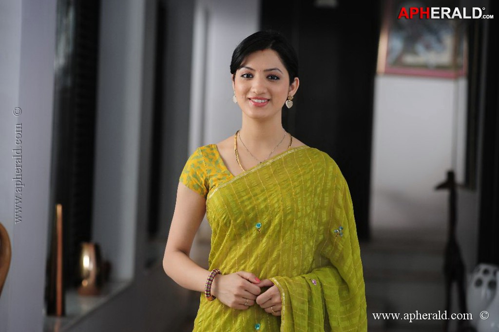 Manasunu Maya Seyake Movie Photos