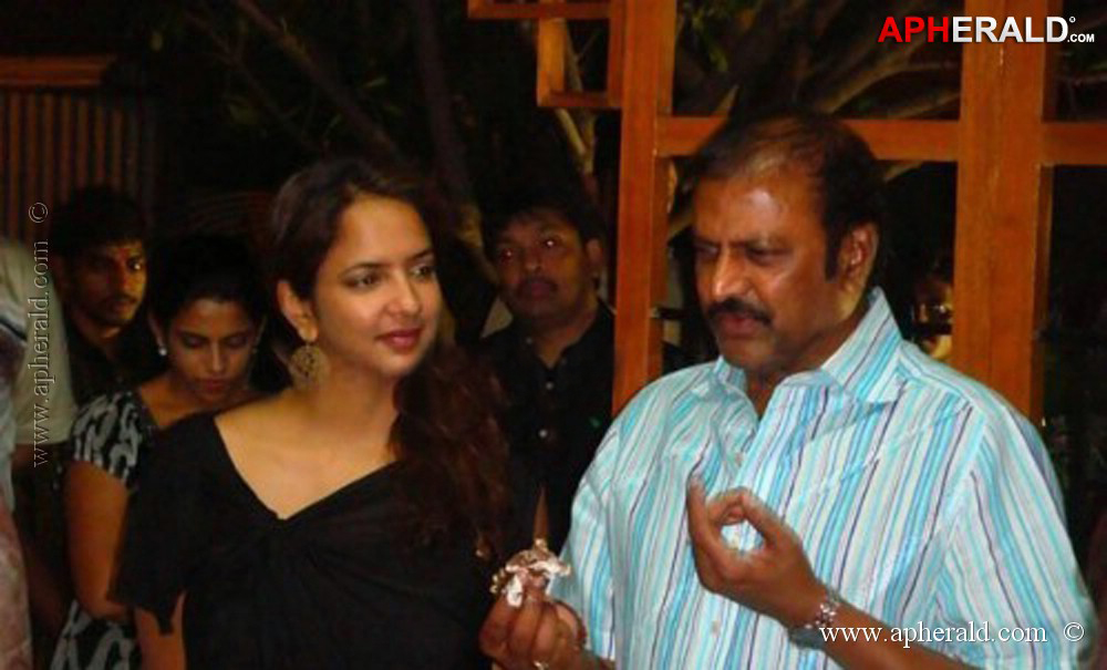 Manchu Lakshmi Prasanna Unseen Pics