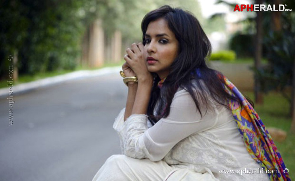 Manchu Lakshmi Prasanna Unseen Pics