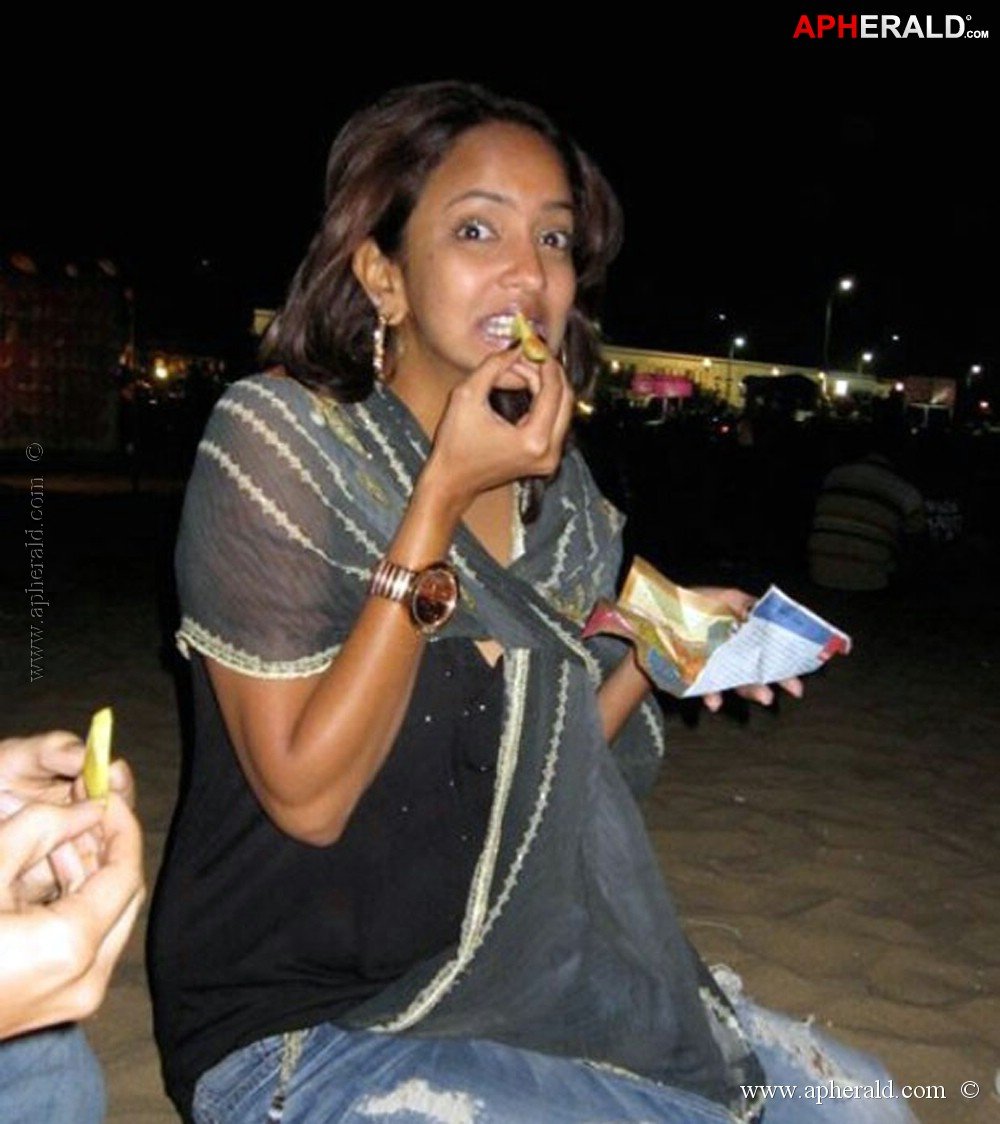 Manchu Lakshmi Prasanna Unseen Pics