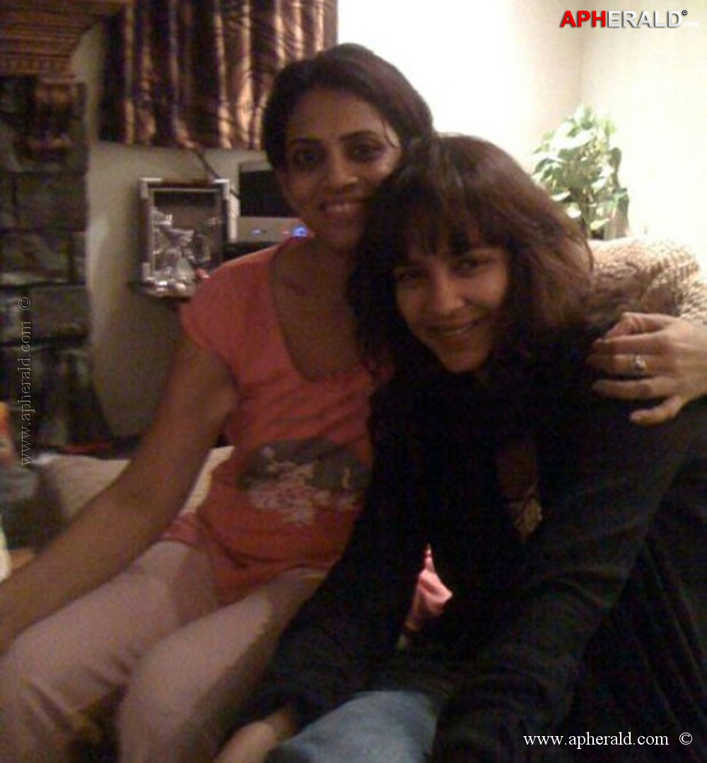 Manchu Lakshmi Prasanna Unseen Pics