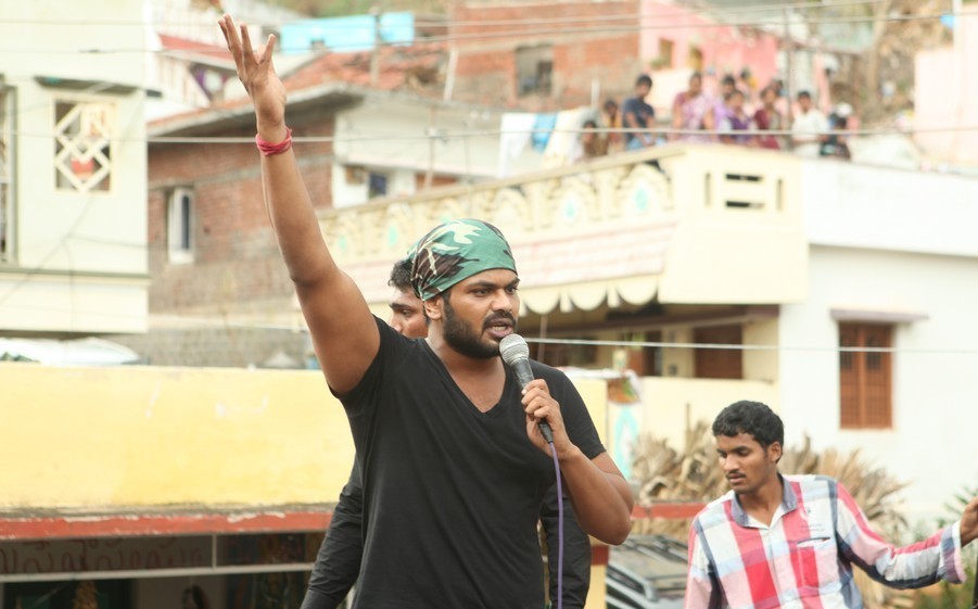 Manchu Manoj at Vizag