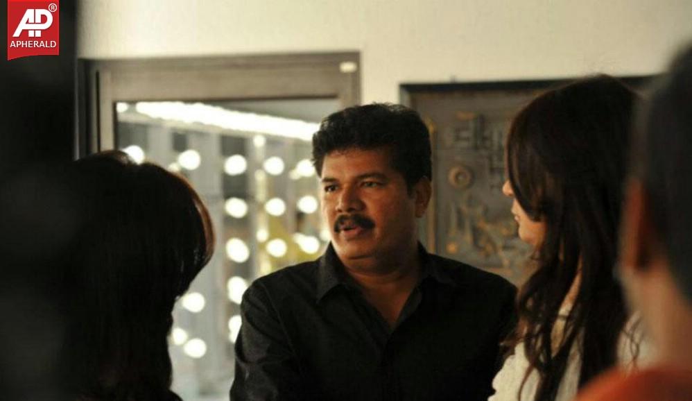 Manoharudu Movie Working Photos