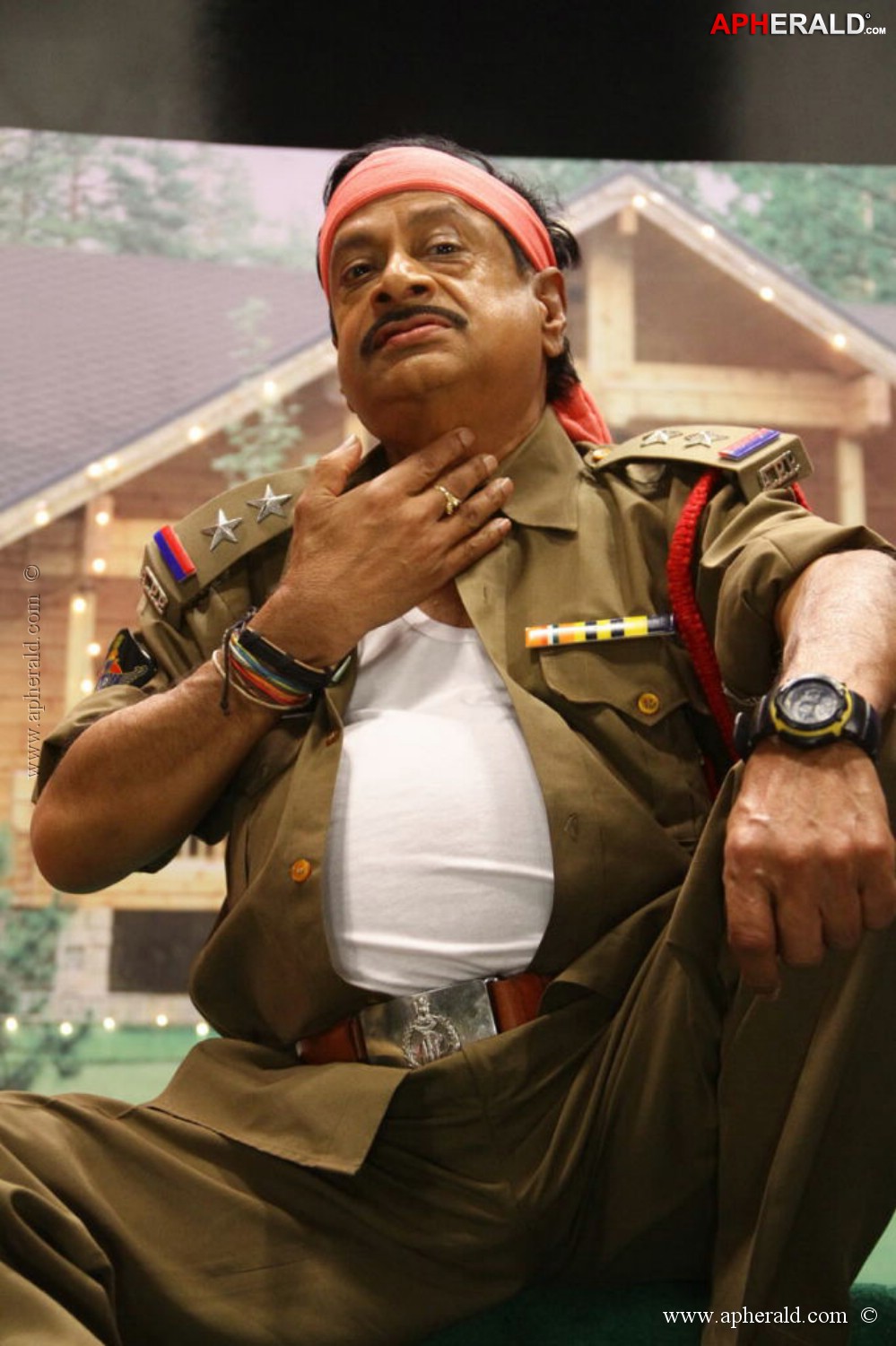 Manushulatho Jagratha New Stills