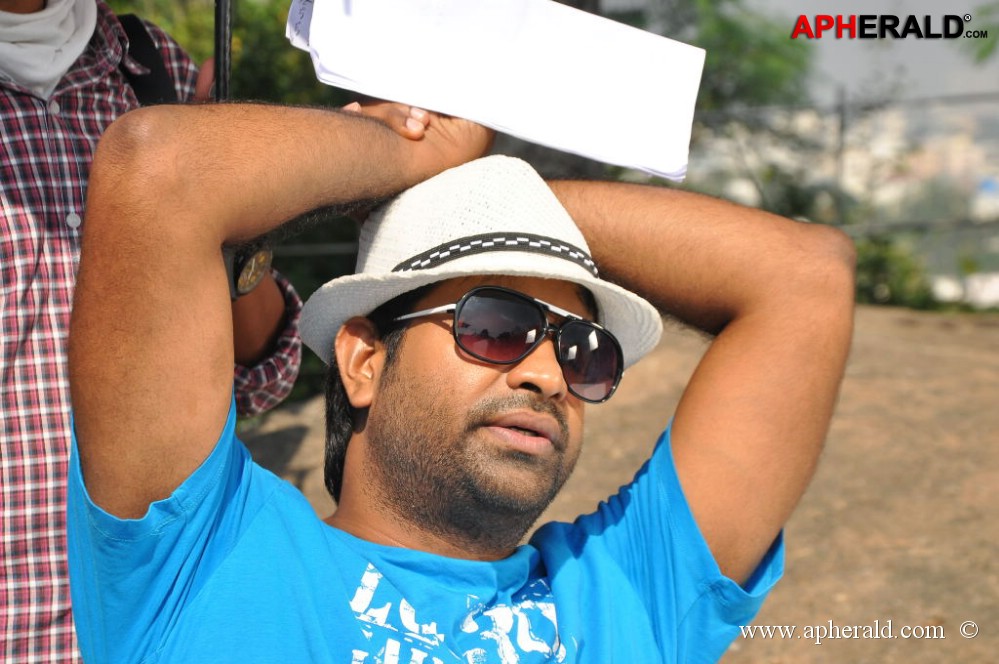 Maya Mahal Movie Working Stills