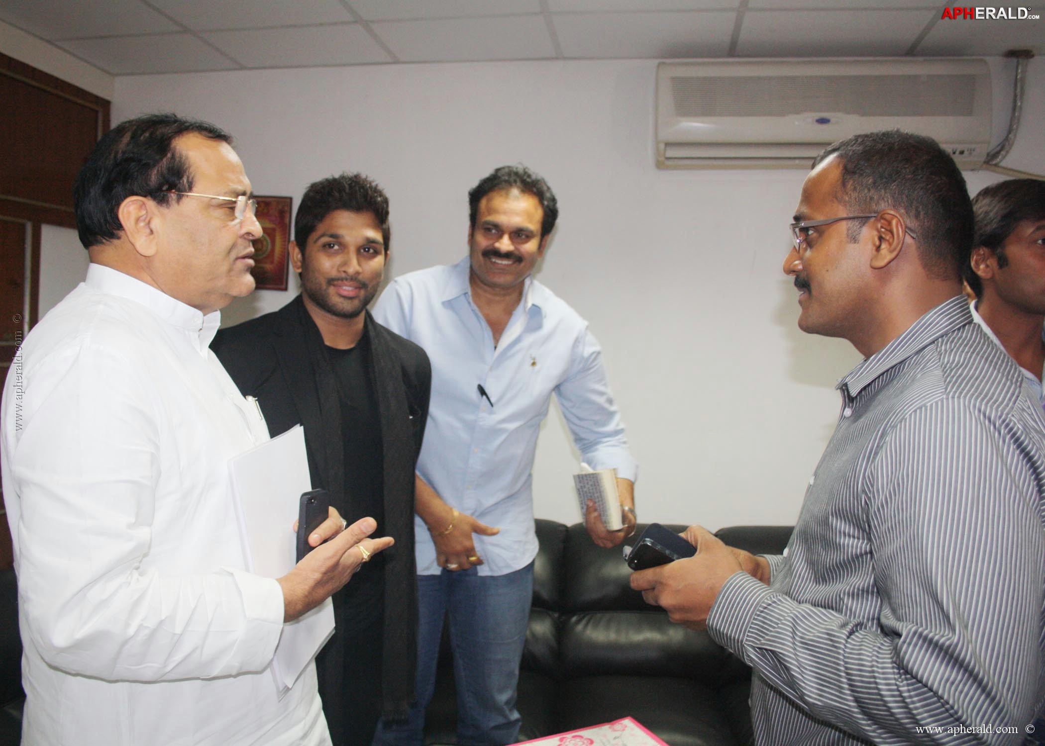 Mega Fans Donates to Uttarakhand Flood Relief Fund