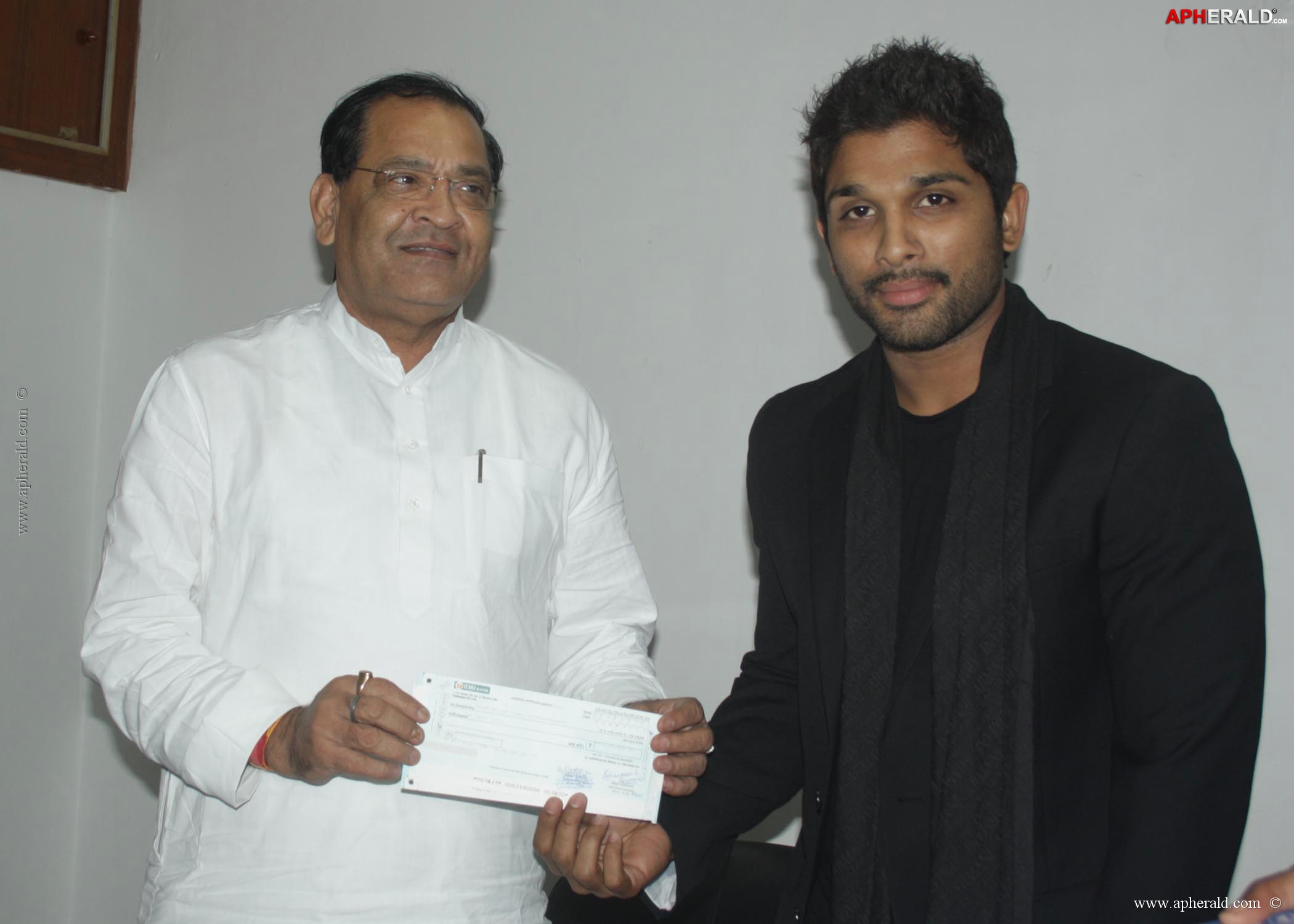 Mega Fans Donates to Uttarakhand Flood Relief Fund
