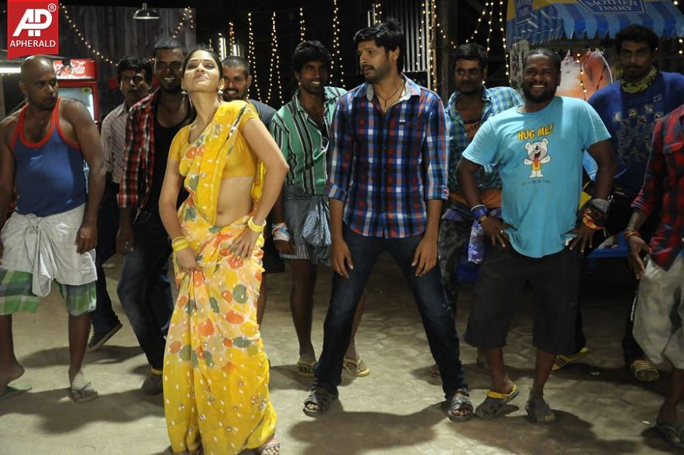 Mei Maranthen Movie Spicy Stills