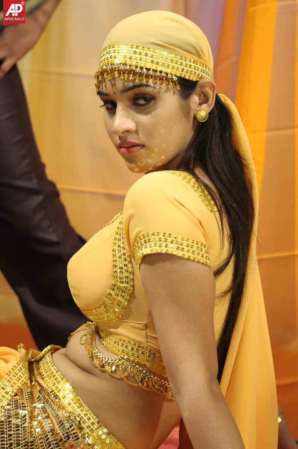 Mei Maranthen Movie Stills