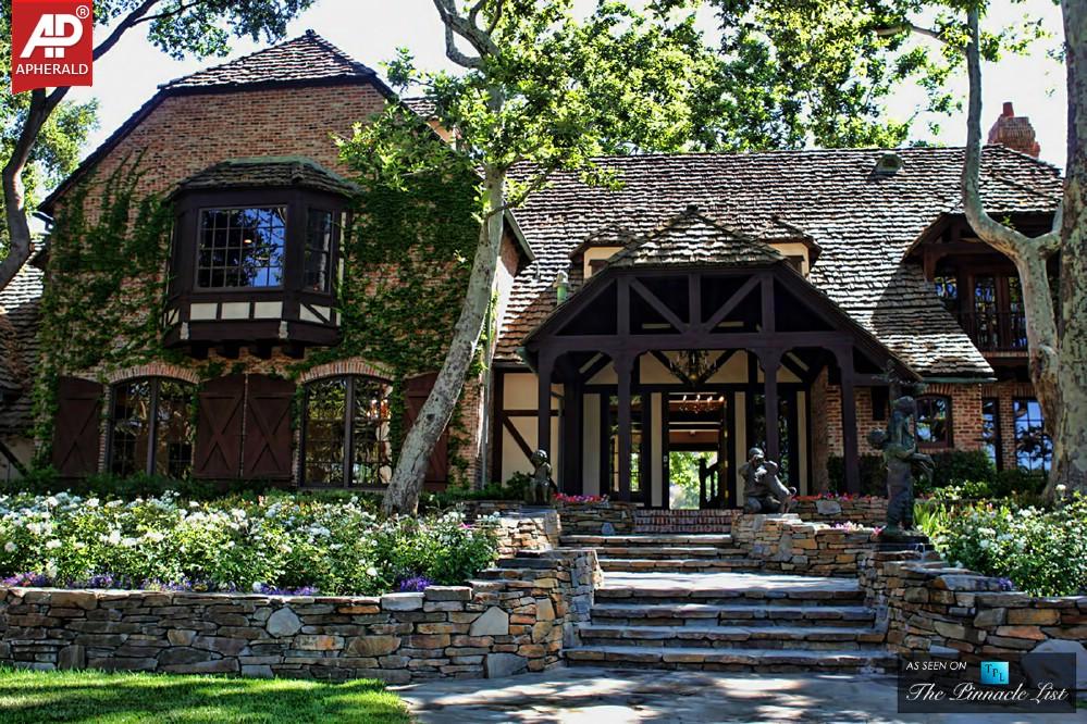 Michael Jackson’s Neverland Valley Ranch