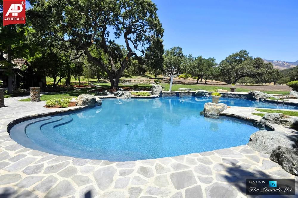 Michael Jackson’s Neverland Valley Ranch