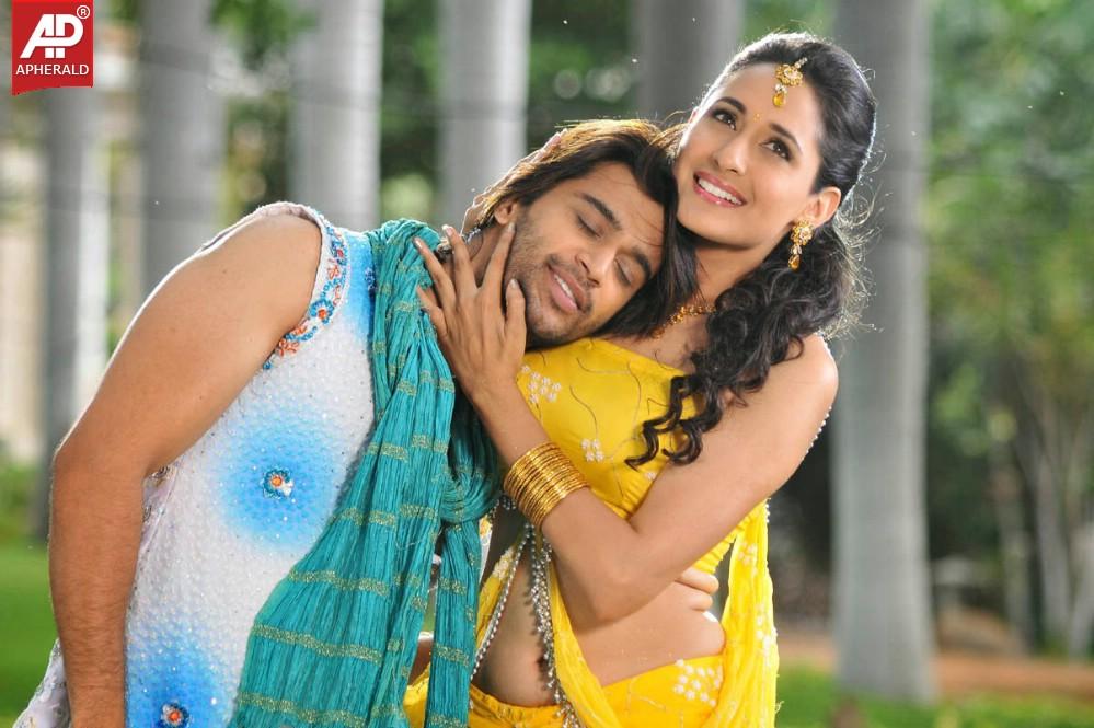 Mirchi Lanti Kurradu Movie Photos