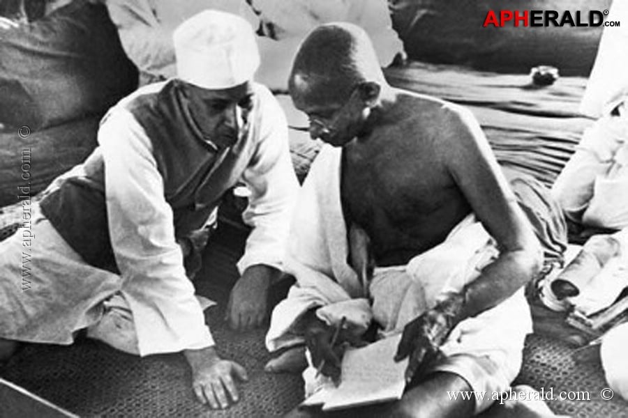 Mohandas Karamchand Gandhi Rare Pics