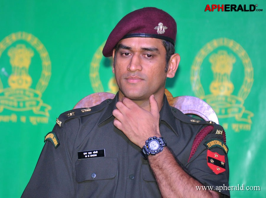 Ms Dhoni Photos