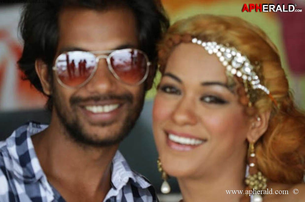Mumaith Khan Unseen Photos