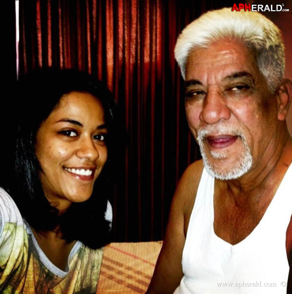 Mumaith Khan Unseen Photos