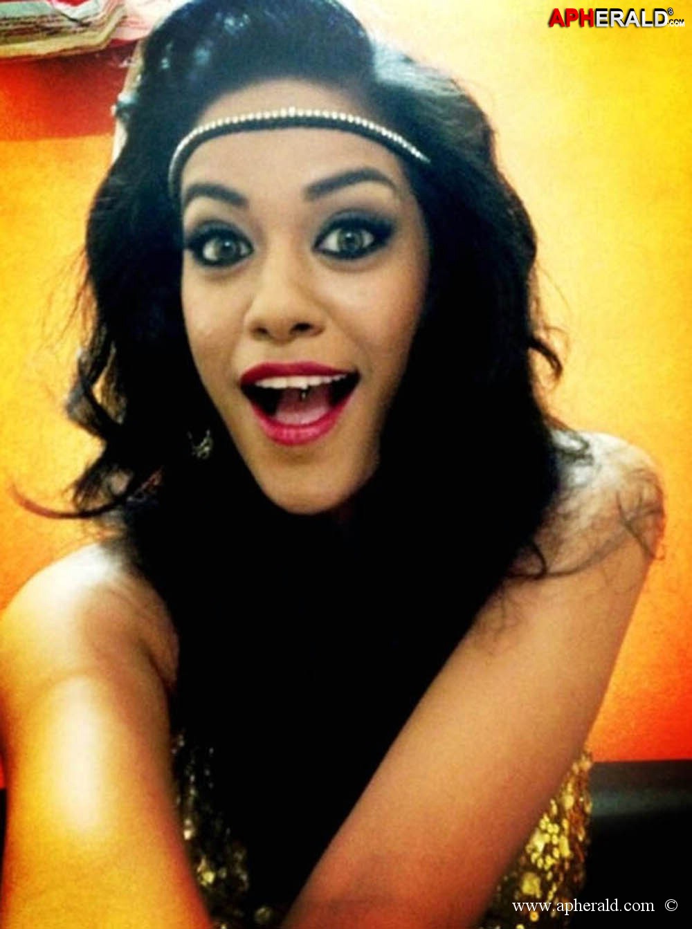 Mumaith Khan Unseen Photos