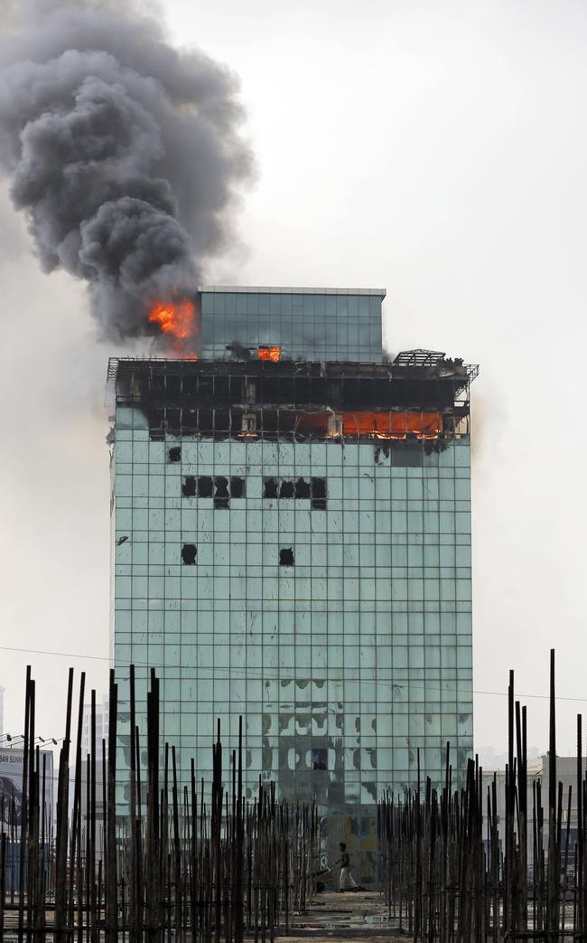 Mumbai High Rise Building Gutted By Fire