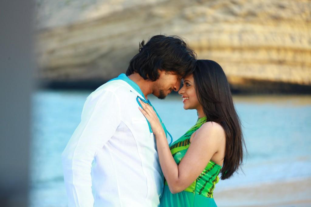 Murattu Kaidhi Movie Latest Stills