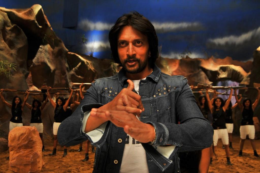 Murattu Kaidhi Movie Latest Stills