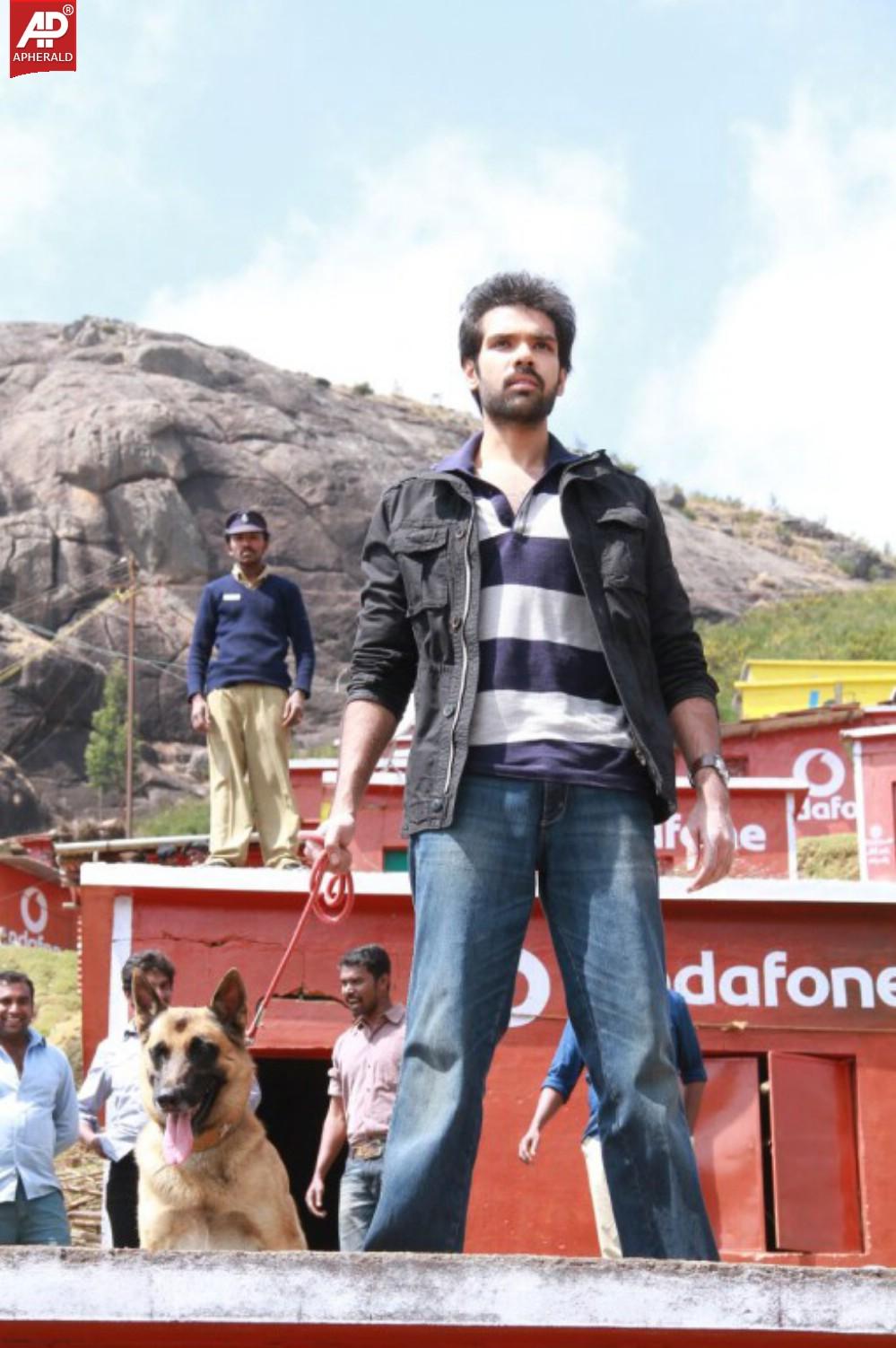 Naigal Jakkirathai Movie New Stills