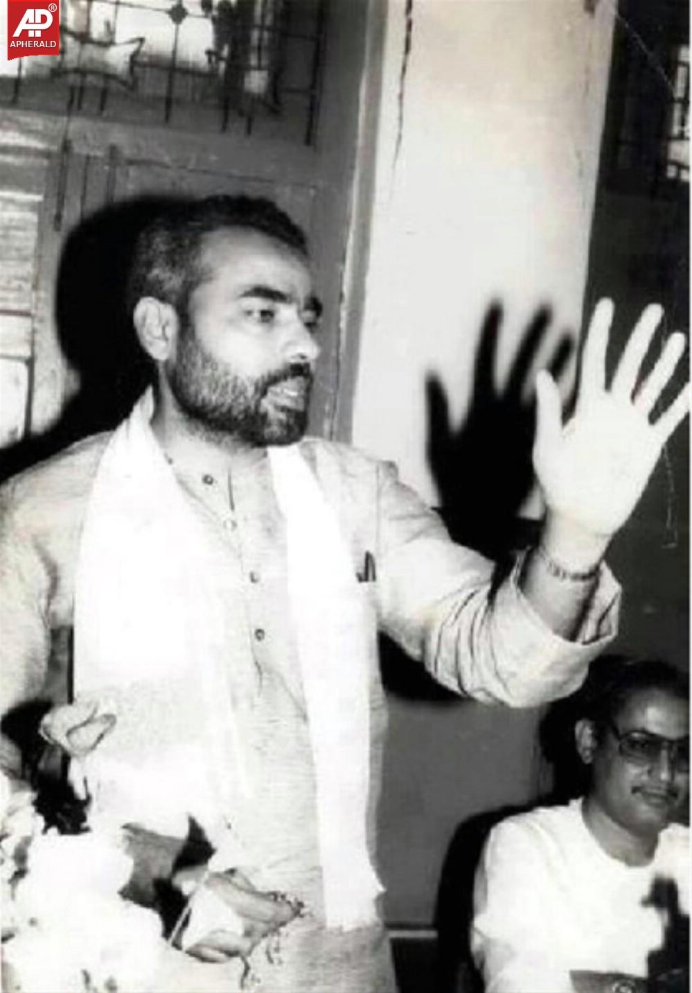 Narendra Modi Unseen Pictures