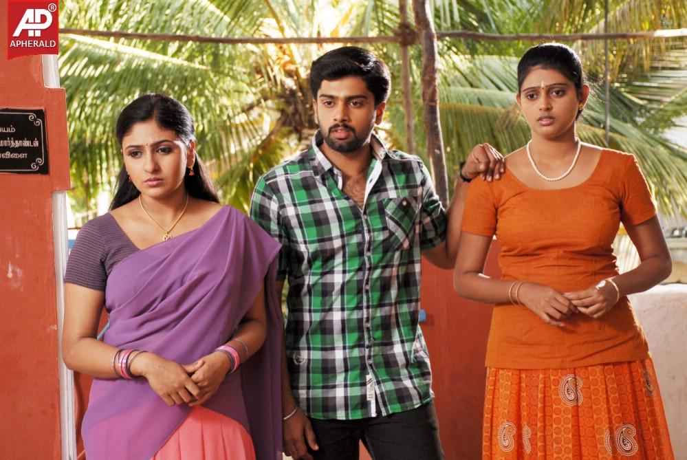 Nathikal Nanaivathillai Movie Stills