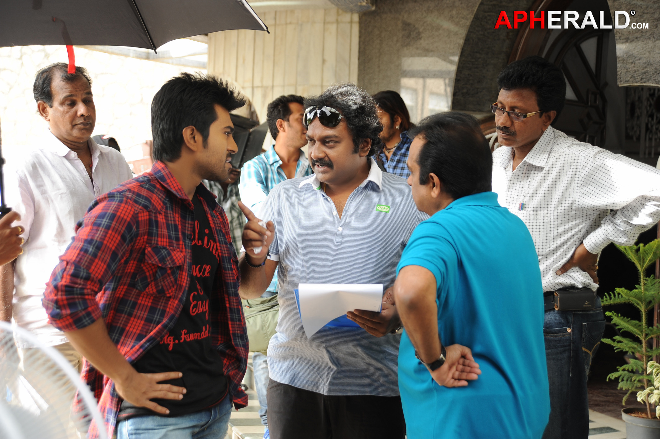 Nayak Movie Working Stills