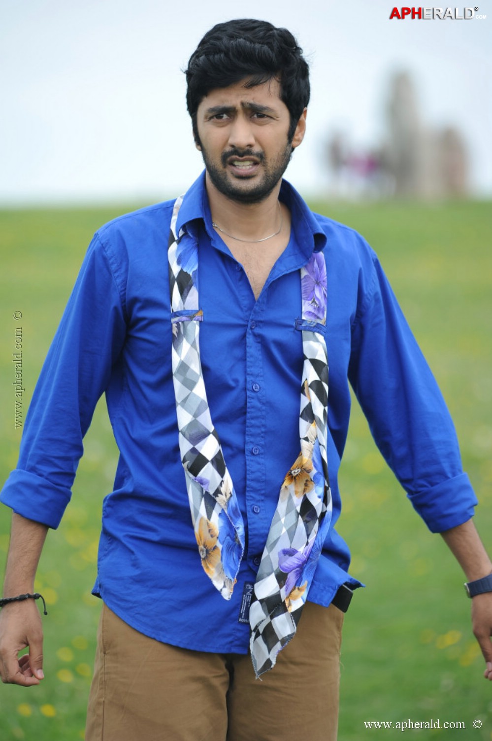 Nenem Chinna Pillana New Stills