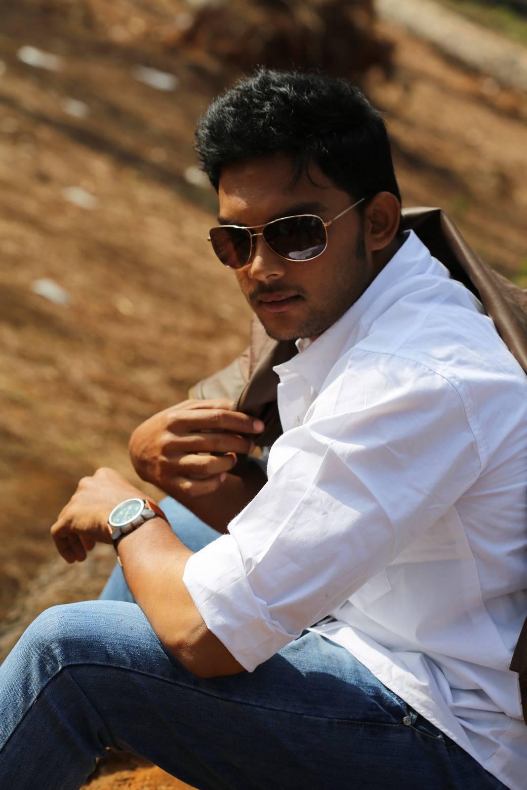 Niluvave Vaalu Kanuladana Movie Latest Stills