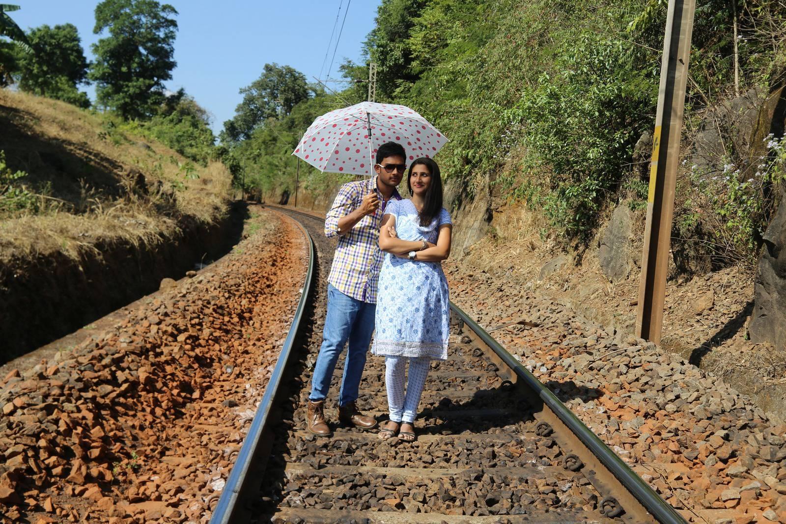 Niluvave Vaalu Kanuladana Movie Latest Stills