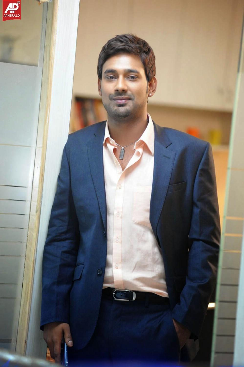 Nuvvala Nenila Movie Latest Photos