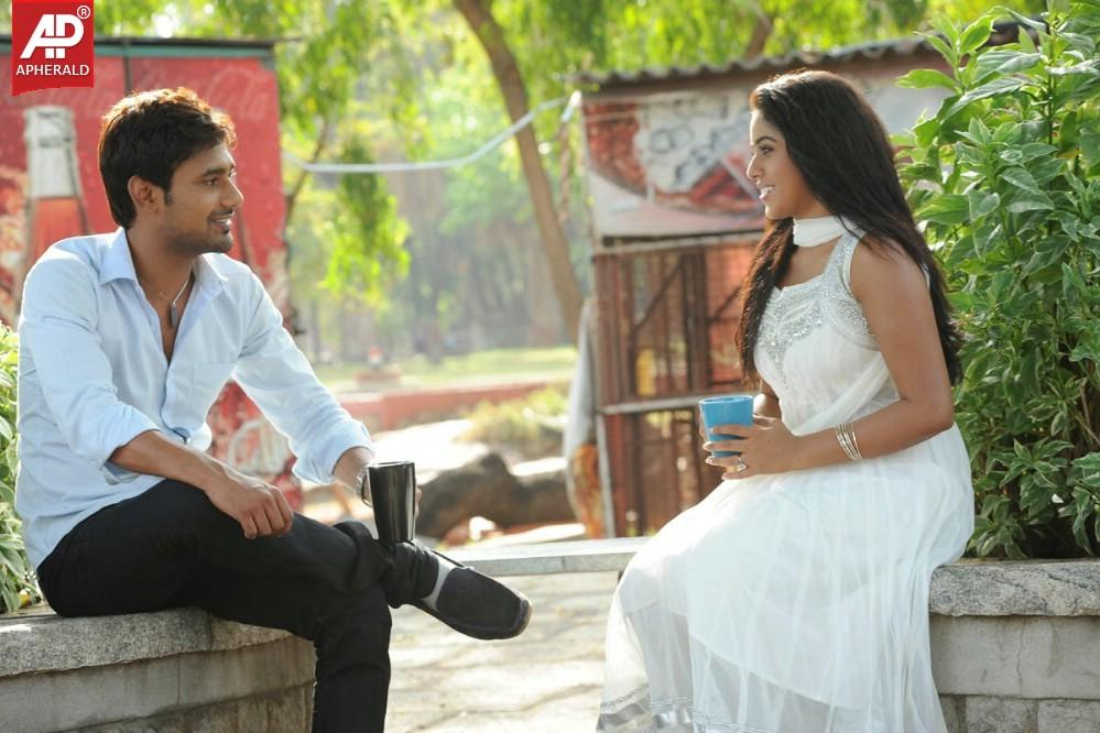 Nuvvala Nenila Movie Latest Photos