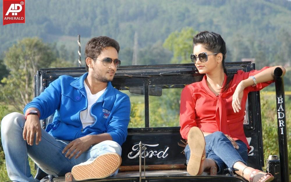 O Cheliya Movie New Stills