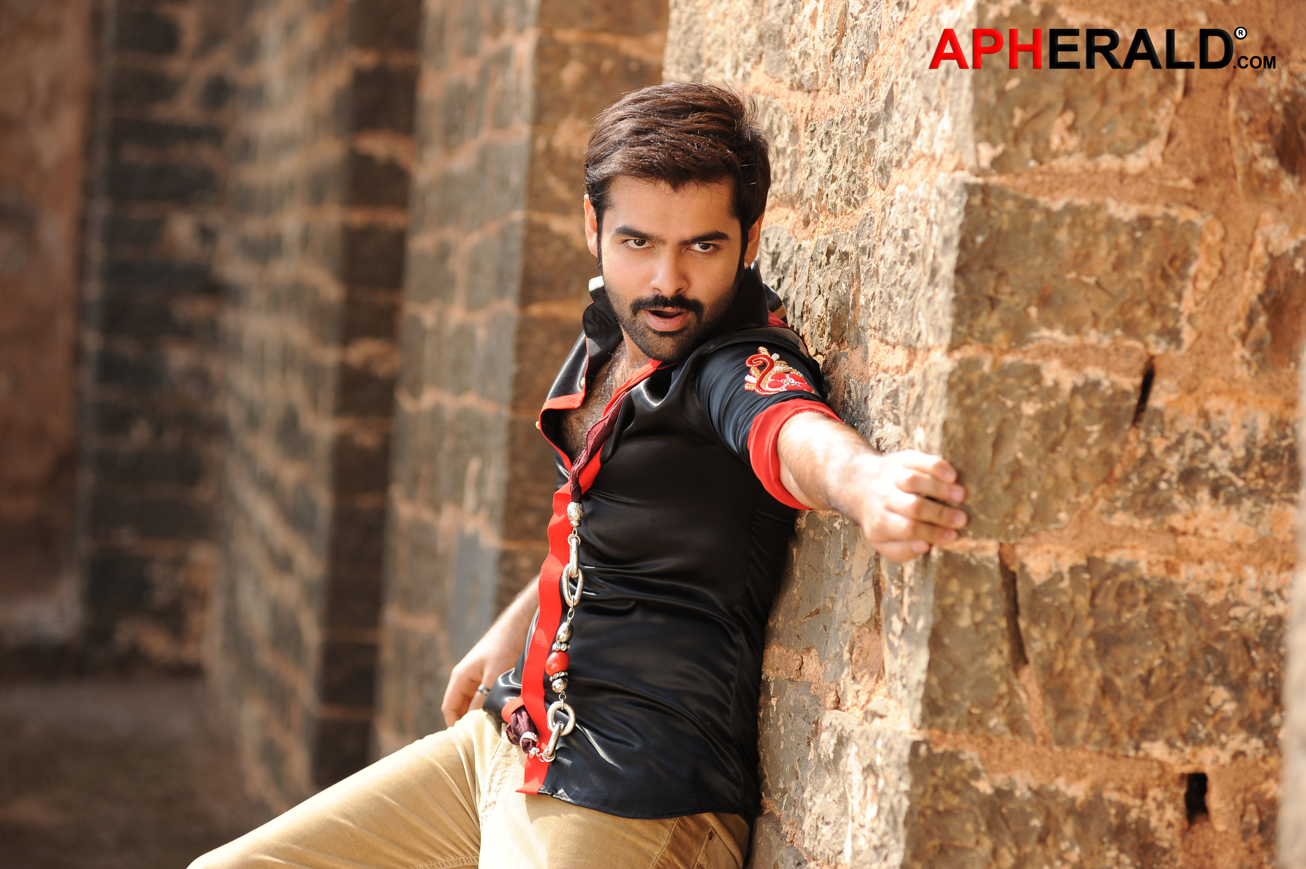 Ongole Gitta Movie Stills