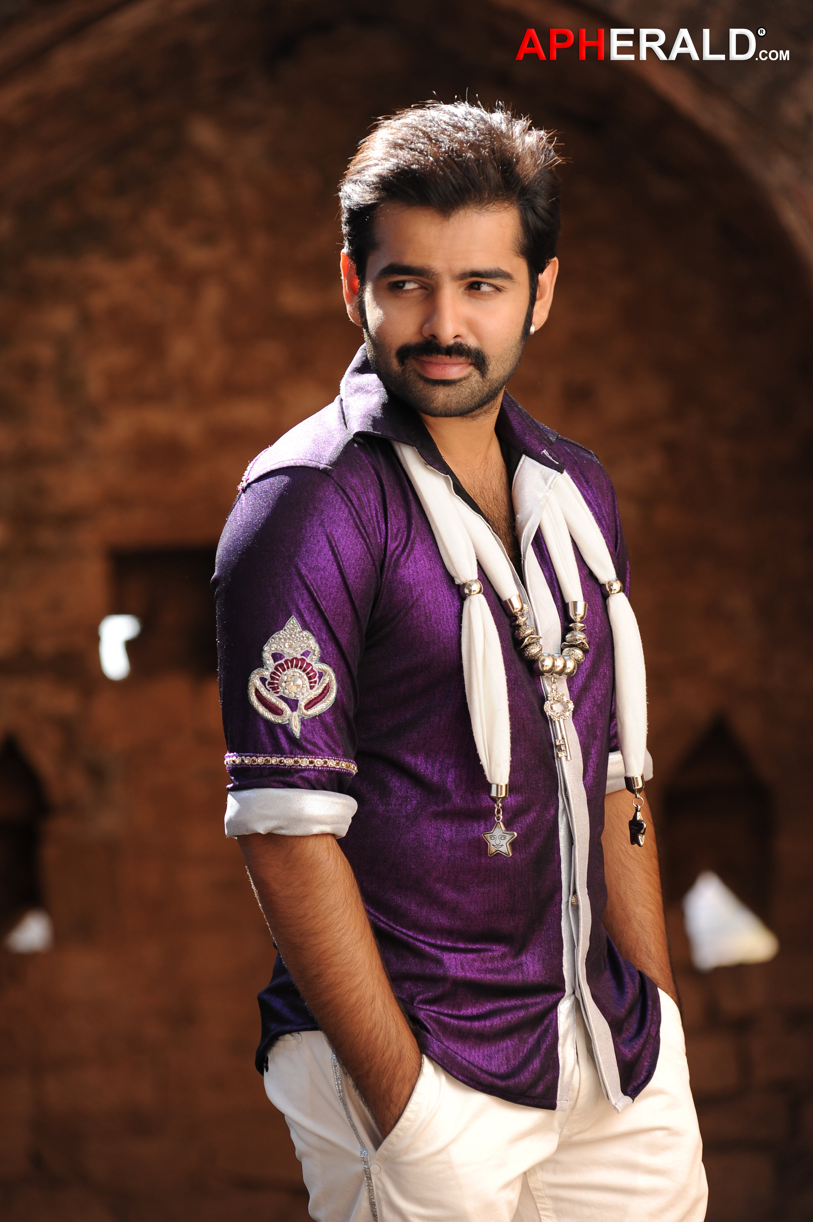 Ongole Gitta Movie Stills