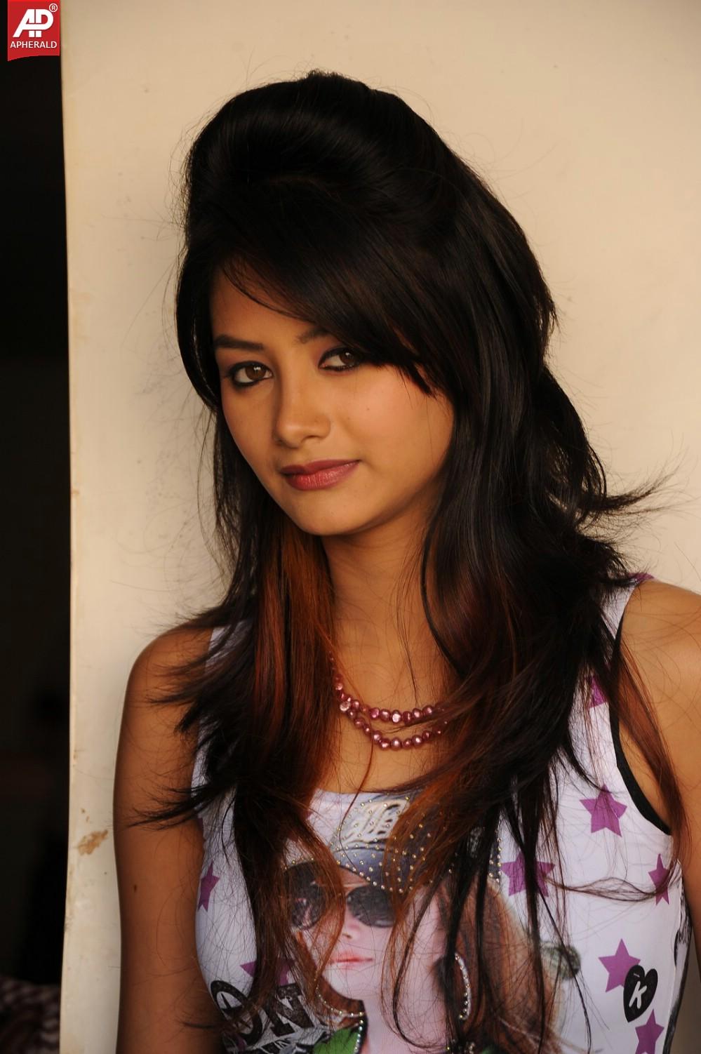 Ori Devudoy Movie wroking Photos