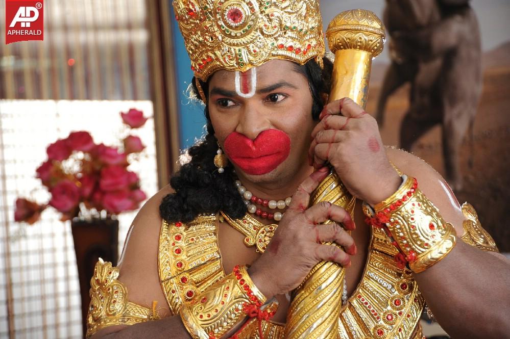 Ori Devudoy Movie wroking Photos