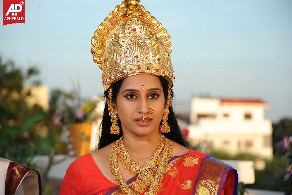 Ori Devudoy Movie wroking Photos