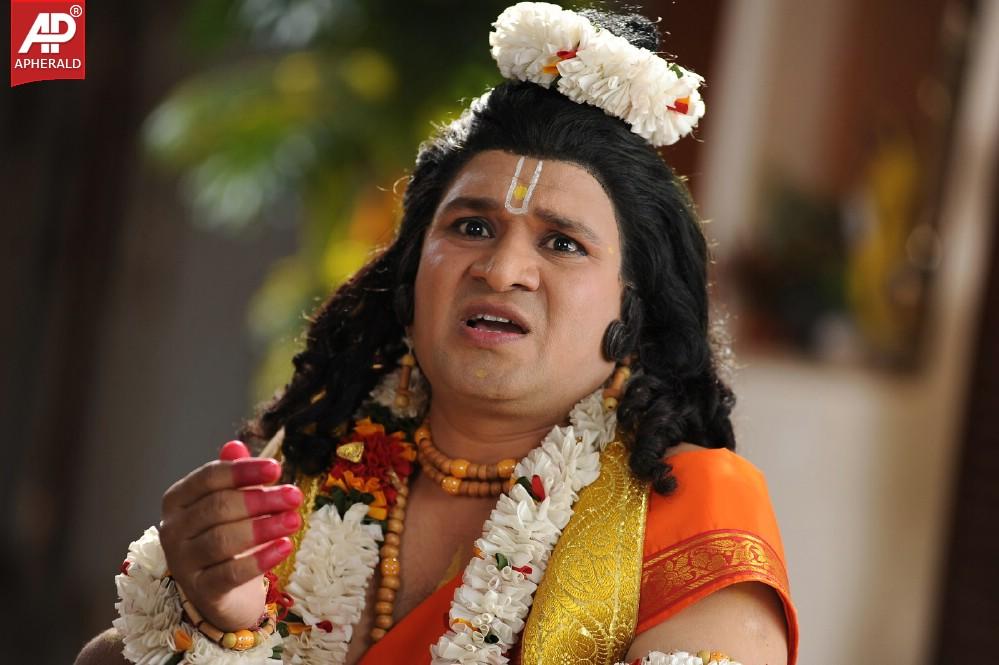 Ori Devudoy Movie wroking Photos