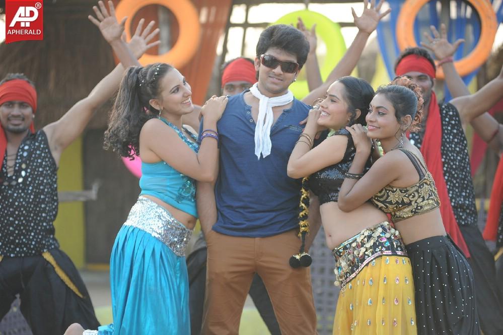 Ori Devudoy Movie wroking Photos