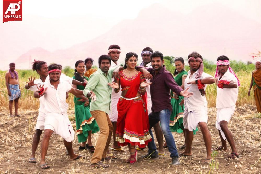 Oru Oorla Rendu Raja Movie latest Stills