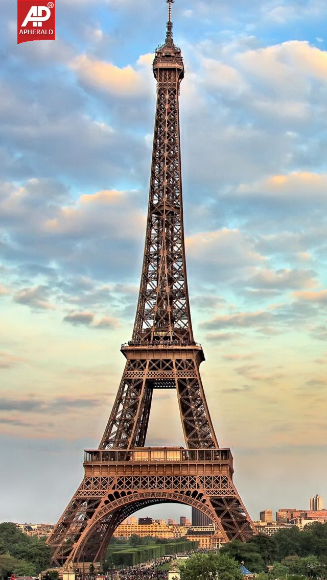 FEEL GOOD : Paris Eiffel Tower Photos