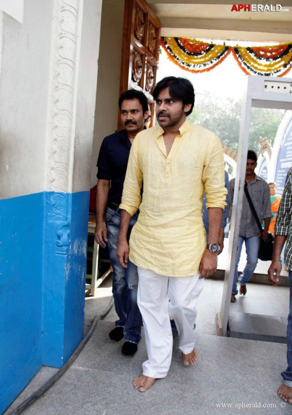 pawan kalyan unseen pictures