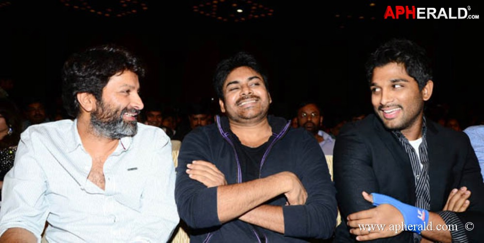 pawan kalyan unseen pictures