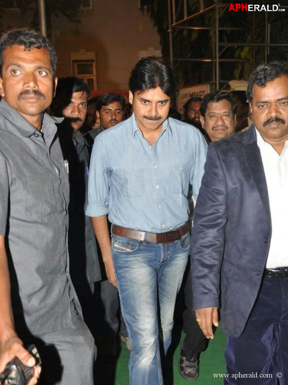 pawan kalyan unseen pictures