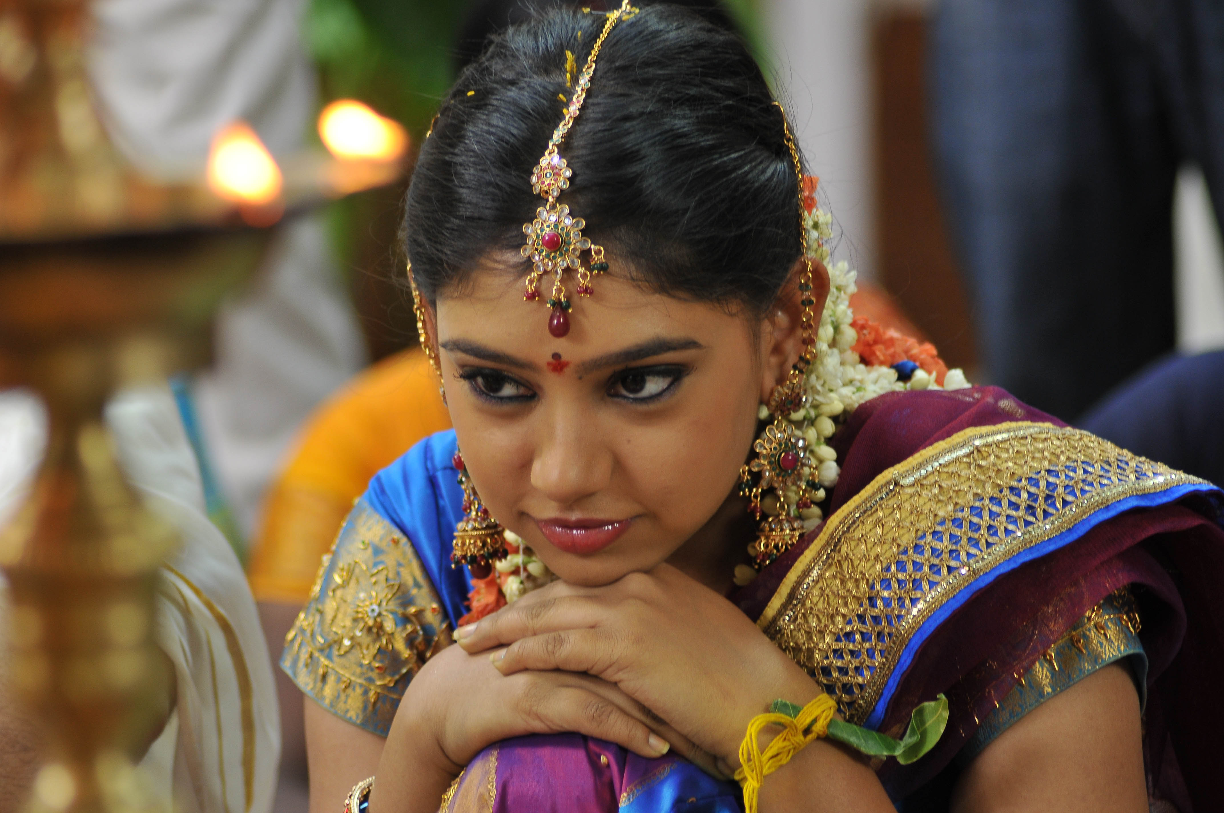 Pelli Pustakam Movie Stills