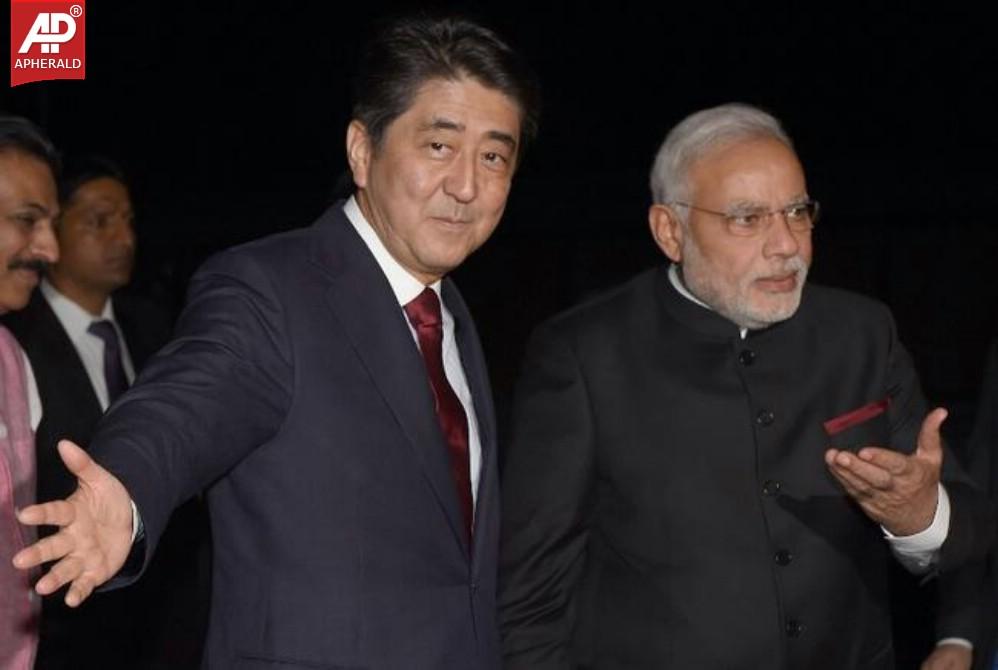 PM Narendra Modi Meets Japan PM Shinzo Abe